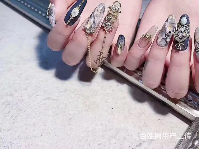 招收化妆美甲美睫纹绣学员 - 图片 9
