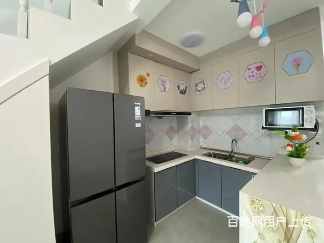 珈宝广场loft公寓出租 - 图片 9
