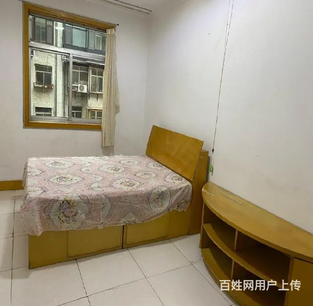 3楼华茂小区道恕街附近3室1厅设施全 - 图片 1