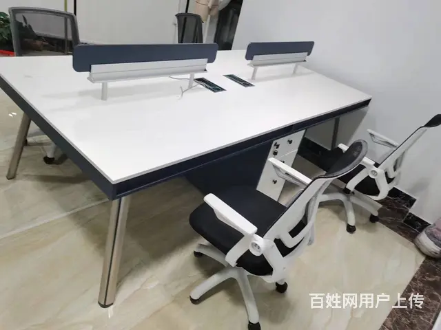 低价出售实木老板桌，员工桌椅会议桌椅沙发包送装 - 图片 5