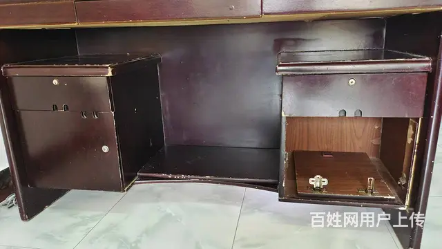 免费赠送老板台办公桌 - 图片 4