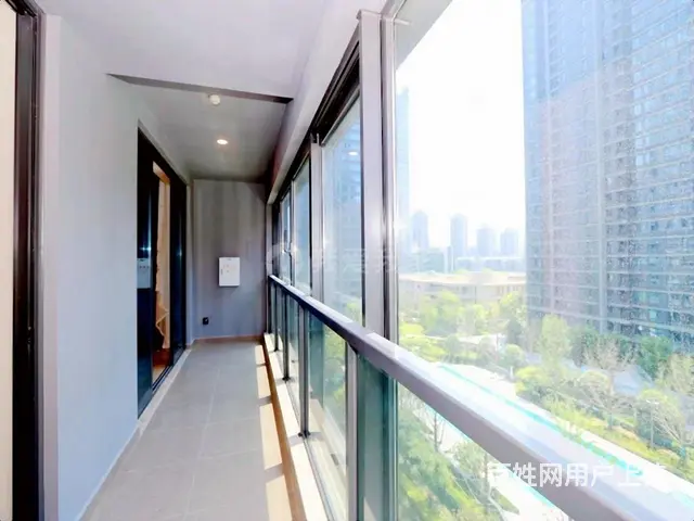 环境优美，绿城改善盘，边套5房3卫，满二年，面朝花园游泳池 - 图片 9