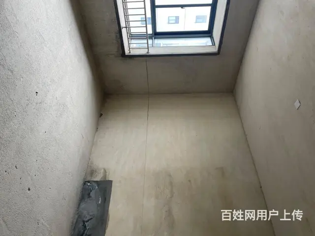 翡翠园送车位 全新毛坯三房 - 图片 4