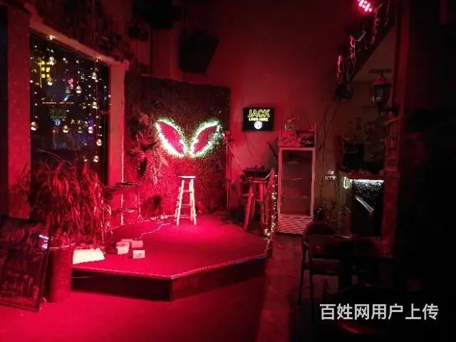 都市时讯免费推荐 宝龙广场海盗船旁音乐酒吧转让 - 图片 2