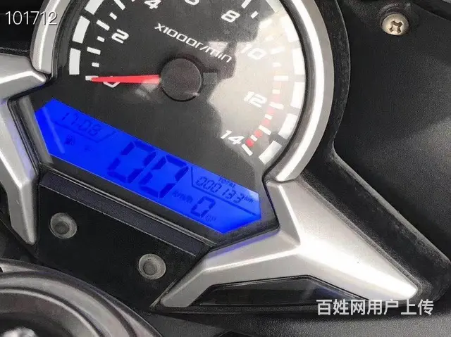 本田大S款跑车。实表几百公里。车身改装彩灯。 - 图片 6