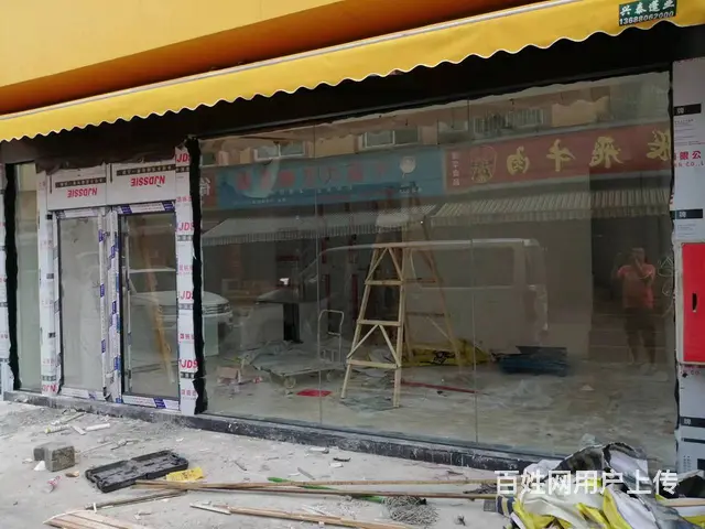 成都市维修定做玻璃门木门防盗门塑钢门窗卫生间门安装 - 图片 1