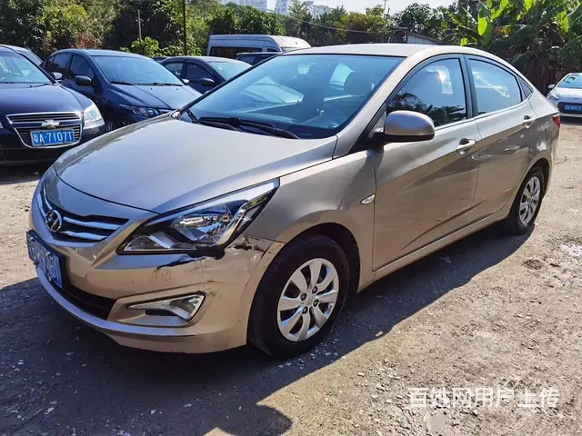现代 瑞纳 2014款 1.4 手动 TOP 顶级型 - 图片 1