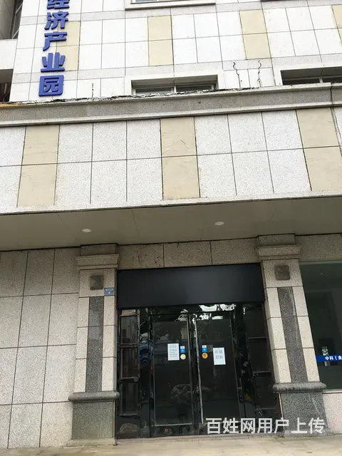 临街商铺出租便宜空间大 - 图片 4