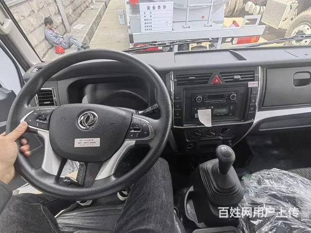 东风福瑞卡8吨油罐车 厂家销售包上户多少钱 - 图片 4