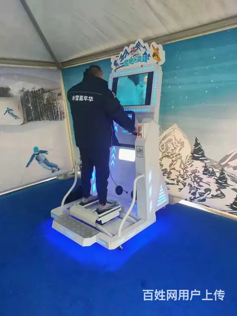 商用道具真人抓娃娃机租赁 暖场道具真人抓娃娃机出租 - 图片 1