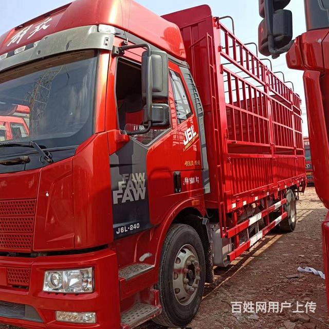 解放J6L领航版6.8米高栏车,240马力的图片