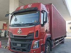 乘龙H5大桥厢式货车22年5月245马力便宜出售