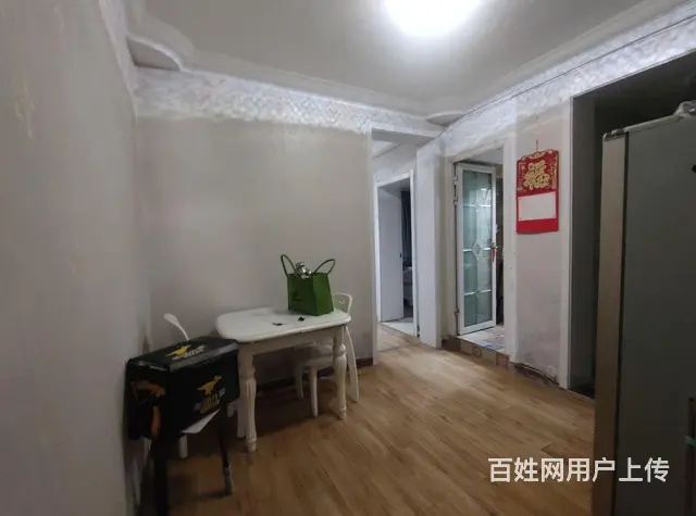 一楼 带小院 建设路 财政局附近  2室中装 可贷款 - 图片 2