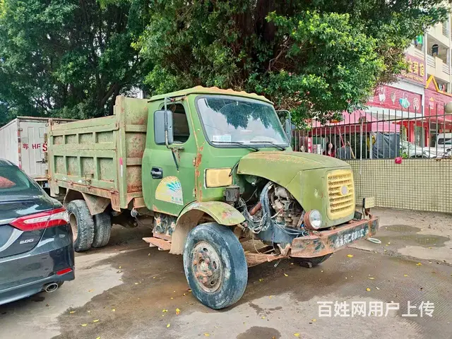 奔驰 自卸车 - 图片 1