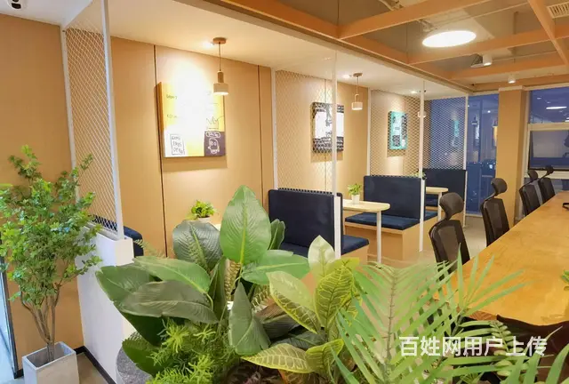 海珠广场办公室特价招租，落地窗带两个经理室，精装修配置家具 - 图片 8