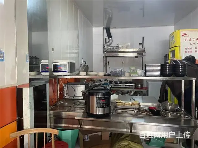 （同城搜铺网免费找店）人民医院对面50平小吃店转让 - 图片 3
