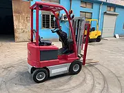 小体积二手电动叉车 丰田1吨可进电梯全交流电瓶叉车