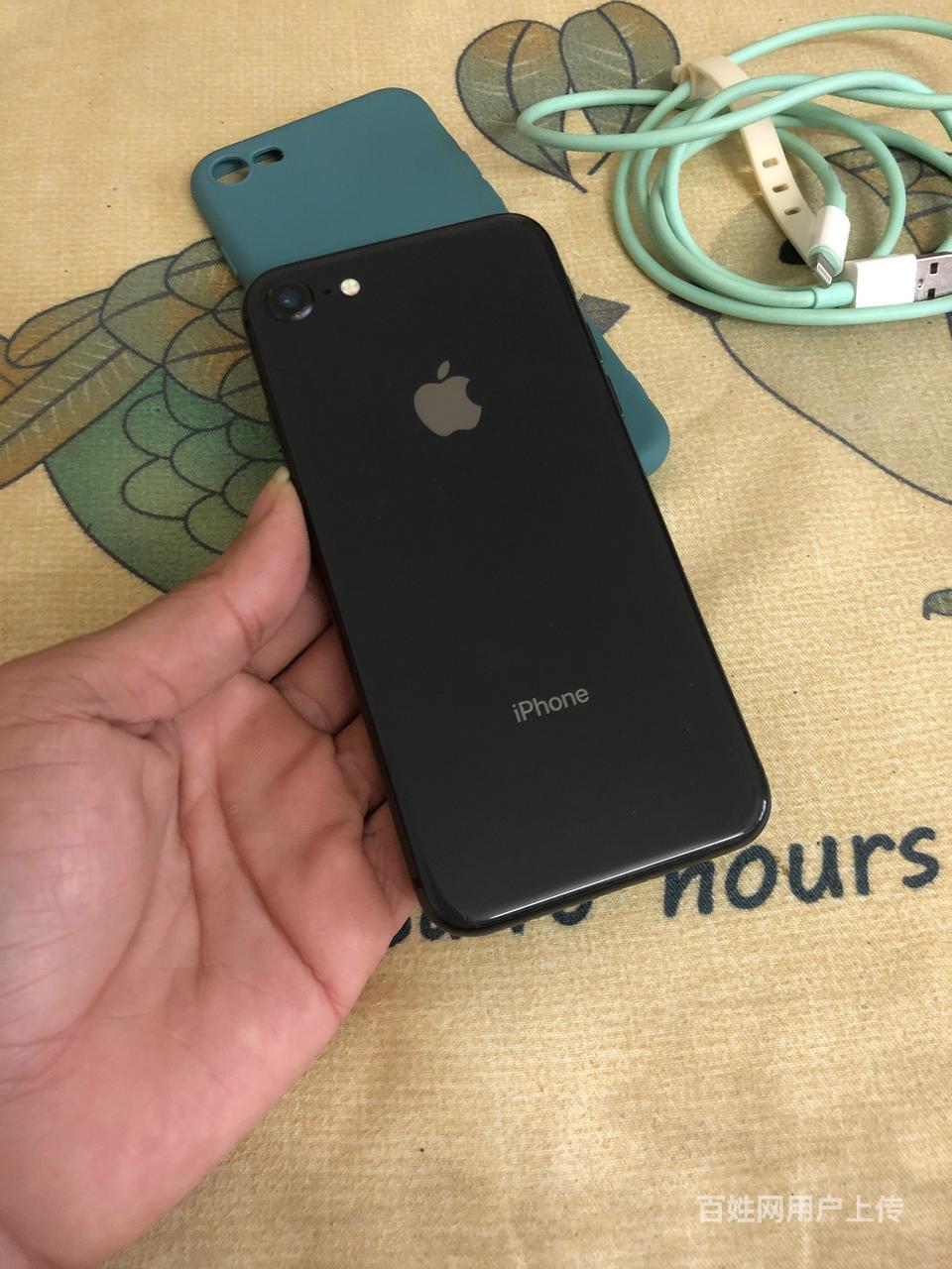 苹果8无线充电黑色99新