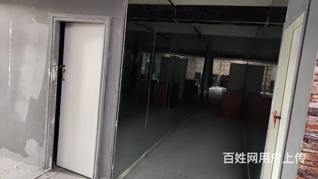 （达州铺源网）市内中心广场滨江国贸200㎡空铺出租 - 图片 2