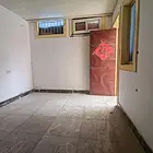 艺新菜场对面化工技校家属院1楼 普通住宅 简单装修