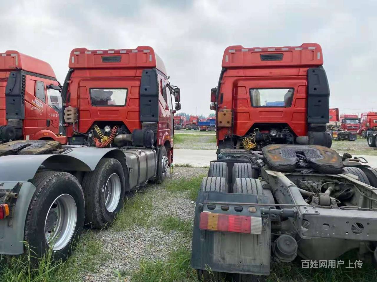 二手解放牵引车 锡柴奥威11升发动机 双驱轻体