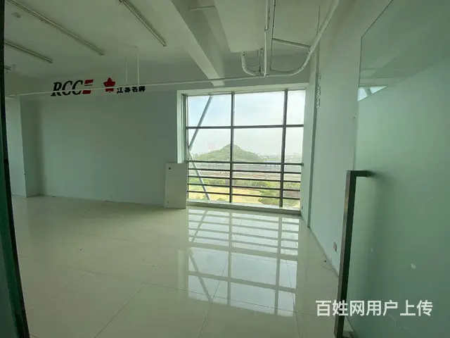 绿地缤果街 112平精装办公室 - 图片 7