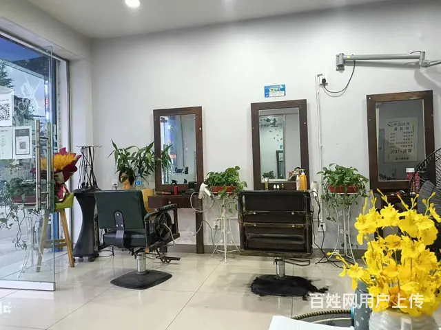 可空转！蓬安县东风路50平美发店转让 - 图片 4