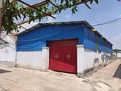 六间平房加一个大仓库房