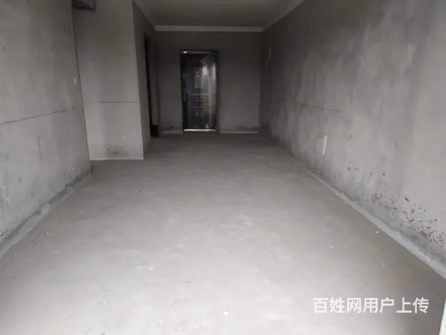 上高大观天地毛坯标准三房带大地下室证件在手53万8包过户急售 - 图片 7