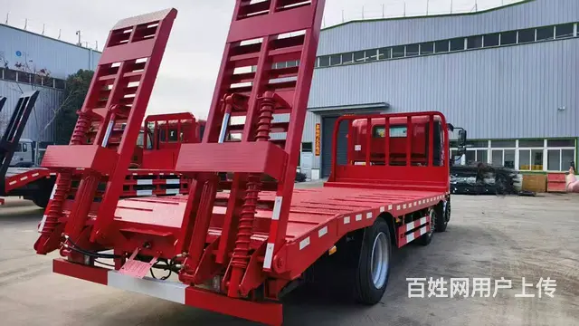 国六新款便宜实用的重汽王牌小三轴平板车生产厂家报价 - 图片 5