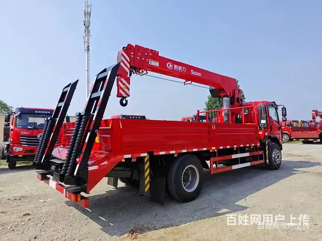 K3单桥爬梯款8吨多功能一车多用随车吊 分期上户一条龙全国联 - 图片 8