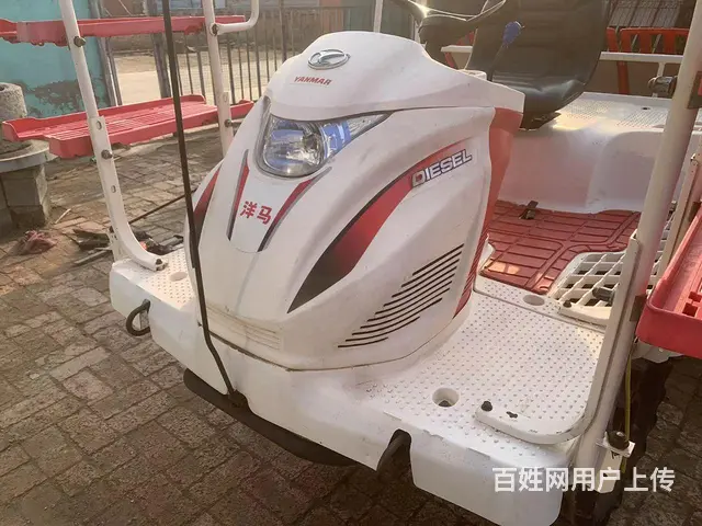 16年柴油洋马高速插秧机 - 图片 1