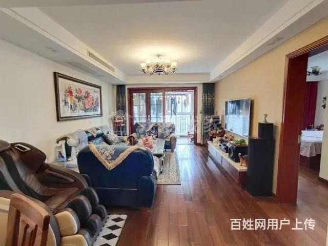 龙湖天街旁龙誉城4房精装拎包住 - 图片 1
