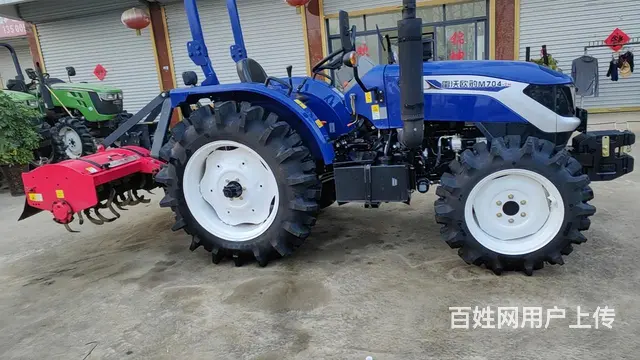 雷沃欧豹704 - 图片 1