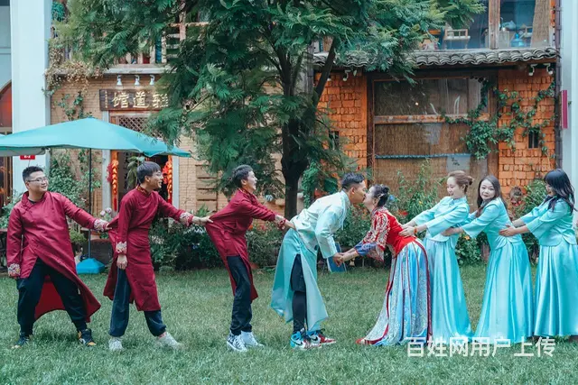 昆明婚礼当天跟拍摄影师 - 图片 4