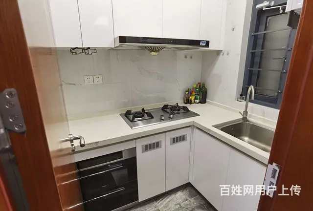 拱北岭秀城壹号电梯精装大公寓出租，租价3800。近关口 - 图片 5