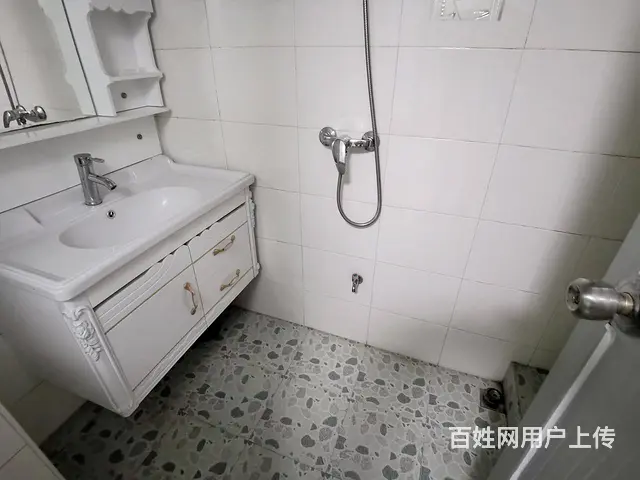 华美空间旁古龙公寓两房出租 - 图片 5