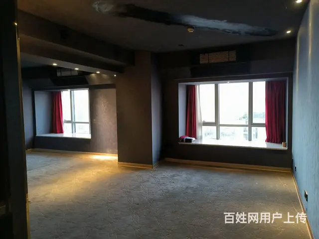 地铁房九街高屋(江北-观音桥) 普通住宅 简单装修 - 图片 2