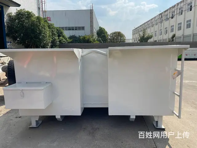 大运翼途国六7方蓝牌勾臂垃圾车，勾拉10吨建筑垃圾 - 图片 5