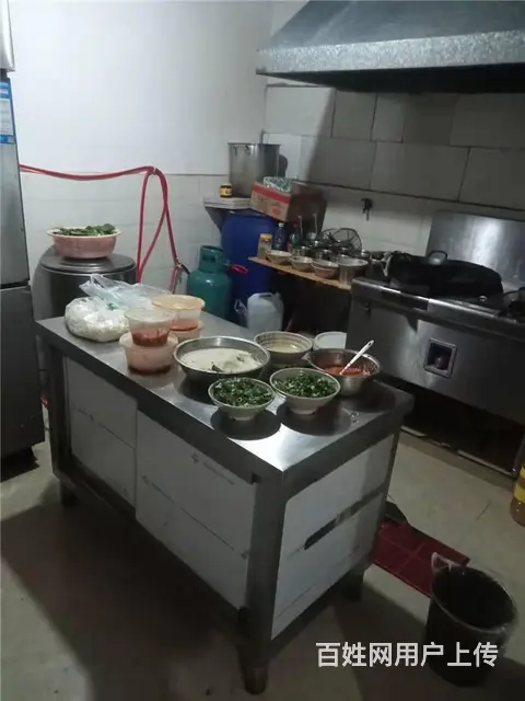 （同城搜铺网）回风中泉国际63平餐饮转让（可空转） - 图片 1