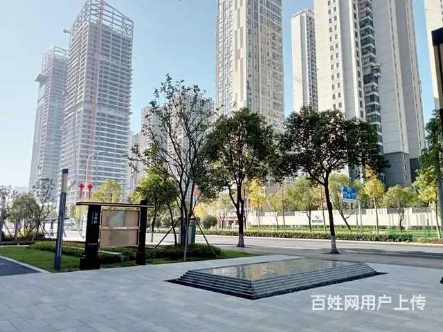 （老板本人）（好消息）高档小区出入口临街门面房东出租5646 - 图片 6