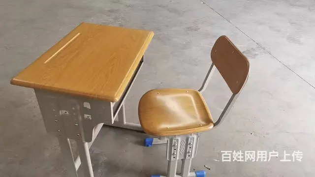 全新电影院椅剧院椅阶梯教室课桌椅书架双层床更衣柜 - 图片 2