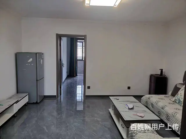 真实出租新三院地铁口两室一厅家具家电1300 - 图片 5