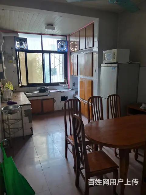 出租房屋整租，紧邻学校医院市场，楼下停车方便 - 图片 1