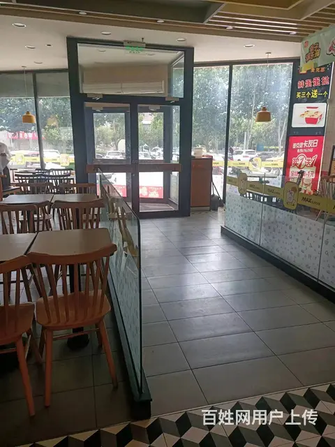 3024建设路凯旋路 高铁市场附近汉堡店转让 可空转 - 图片 2