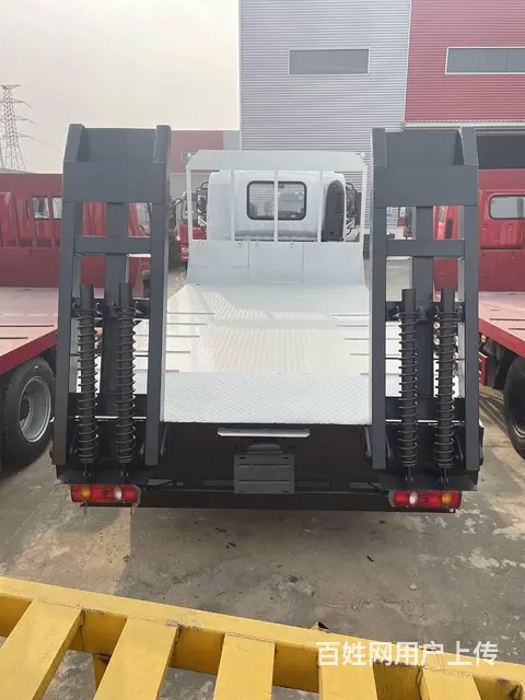 新品车型 国六东风D1挖机拖车 单桥平板车价格 - 图片 3