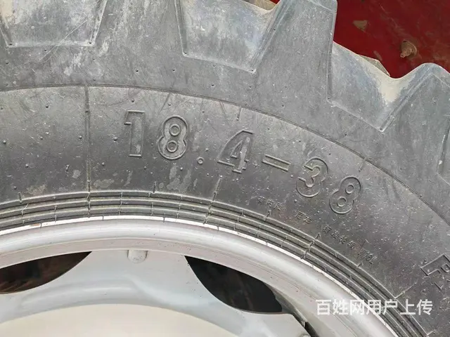 出售润达2104拖拉机 - 图片 4