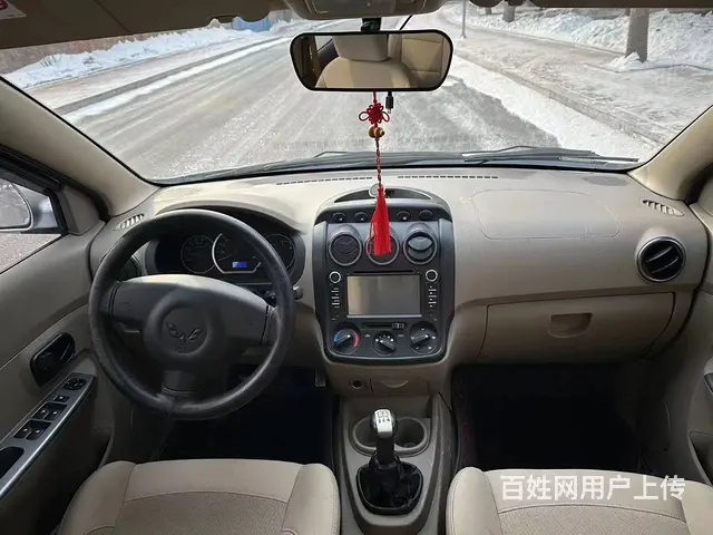 五菱 宏光 2013款 1.5 手动 豪华型7-8座 - 图片 4