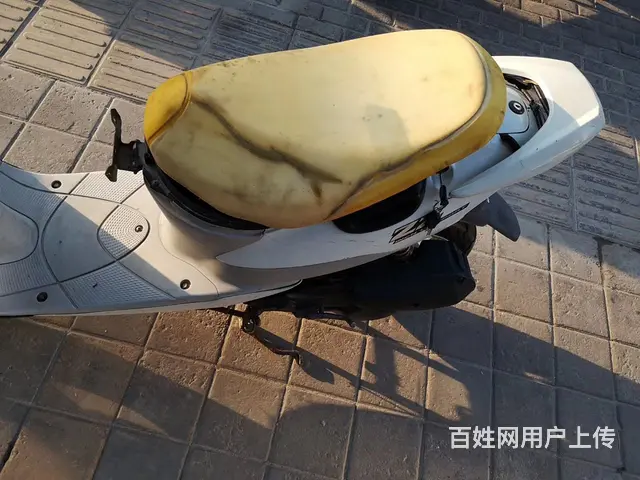 开封电动车摩托车座椅改低加高座椅皮改色包皮 - 图片 1