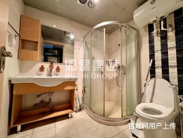 中骏世界城 法式复古单身公寓 定制橱柜 带音响的床品质生活 - 图片 2